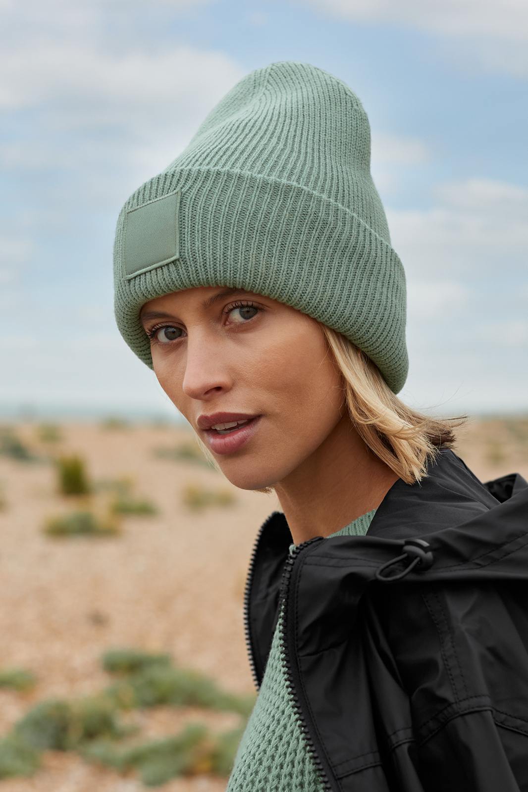Beechfield DEEP TONAL PATCH PIPO Dusty green